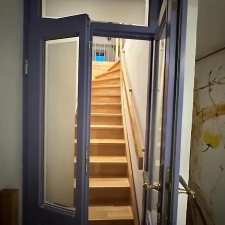 Exklusive Maisonetten Mit Gartenzugang * Augsburg