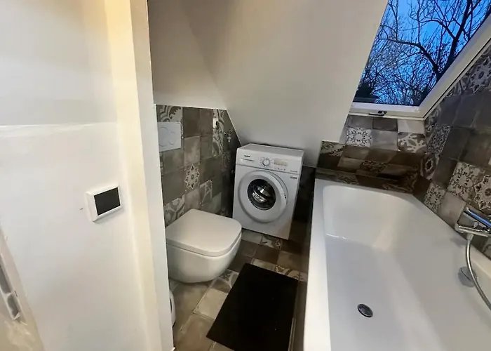 Exklusive Maisonetten Mit Gartenzugang Apartman Augsburg